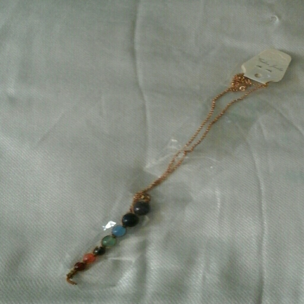 Multi Color Necklace - Picture 2 of 2